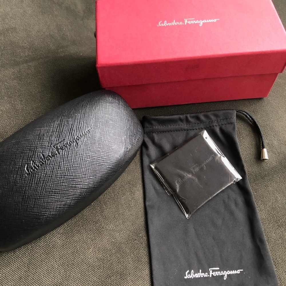 Salvatore Ferragamo Sunglasses Kit